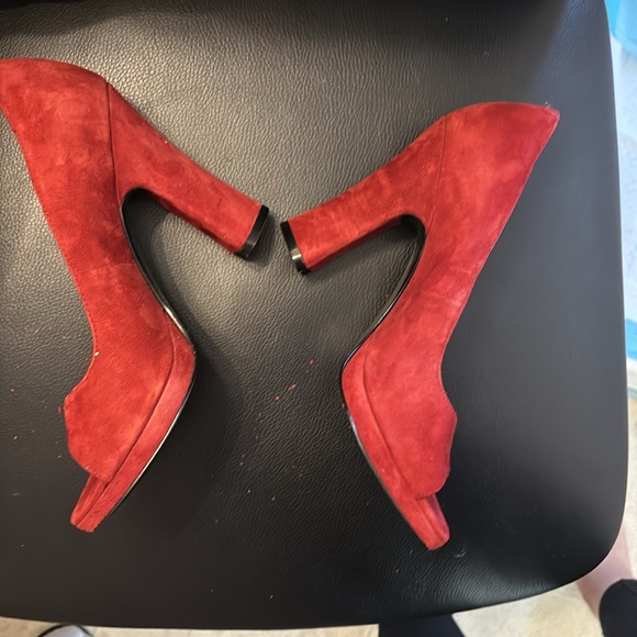 BCBGgeneration red suede heels - Picture 2 of 7